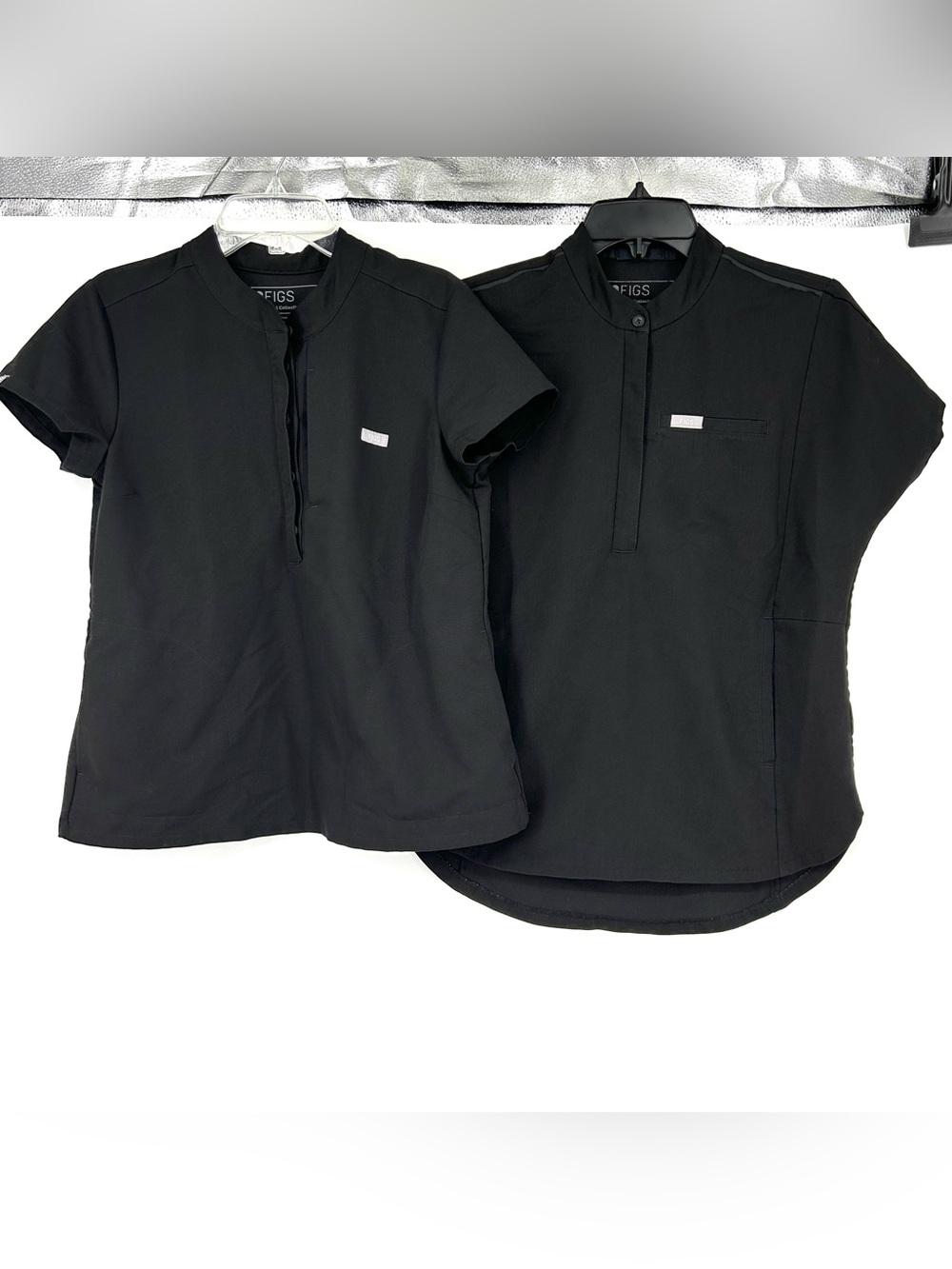 Figs Set of 2 Scrub Tops Black